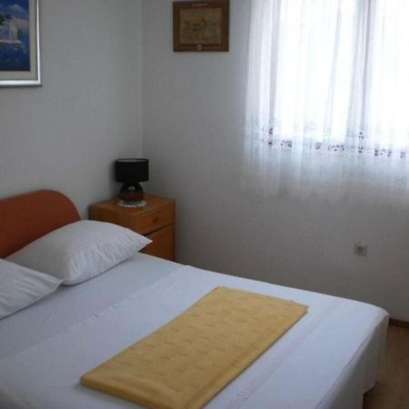 Apartment Tomislav โตรกีร์ ภายนอก รูปภาพ